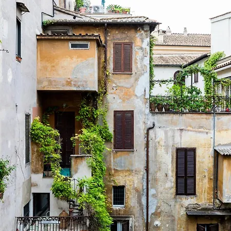 A World Aparts - 105 Pellegrino Rome Exterior photo